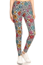 Load image into Gallery viewer, 5-inch Long Yoga Style Banded Lined Damask Pattern Printed Knit Legging With High Waist