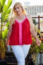 Load image into Gallery viewer, Plus Size Sleeveless V Neck Back Button Color Block Cami Top