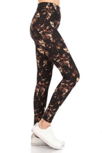 Load image into Gallery viewer, 5-inch Long Yoga Style Banded Lined Multi Printed Knit Legging With High Waist