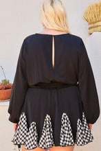 Load image into Gallery viewer, Round Neck 3/4 Bubble Sleeve Gingham Ruffle Romper