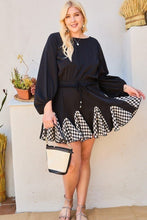 Load image into Gallery viewer, Round Neck 3/4 Bubble Sleeve Gingham Ruffle Romper