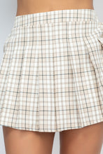 Load image into Gallery viewer, Plaid Pleated Mini Skorts