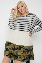 Load image into Gallery viewer, Tiered Color Block Dress