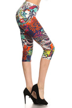 Load image into Gallery viewer, Multi-color Ornate Print Cropped Length Fitted Leggings With High Elastic Waist.