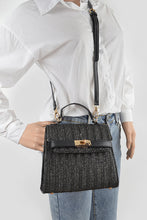 Load image into Gallery viewer, Faux Straw Top Handle Clutch