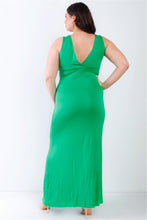 Load image into Gallery viewer, Plus V-neck Sleeveless Maxi Dress