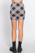 Load image into Gallery viewer, Argyle Jacquard Sweater Mini Skirt