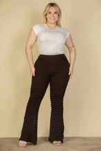 Load image into Gallery viewer, Plus Size Bubble Fabric Flare Pants