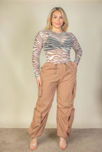 Load image into Gallery viewer, Plus Size Flap Pockets Drawstring Ruched Parachute Pants